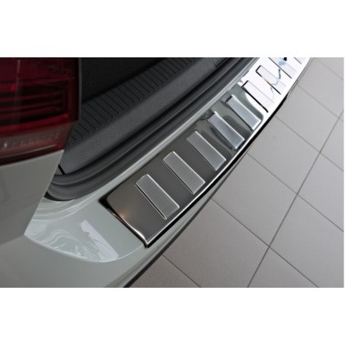 Накладка на задний бампер (сатин) BMW 3 F30 (2012-) бренд – Croni главное фото