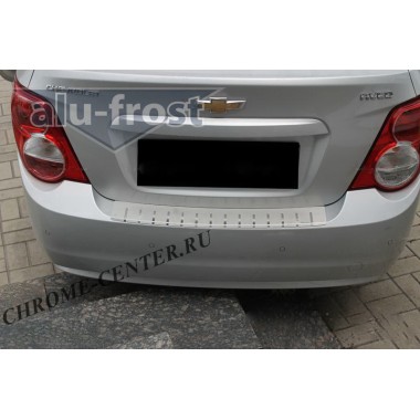 Накладка на задний бампер Chevrolet Aveo 4D/5D (2011-) бренд – Alu-Frost (Польша) главное фото