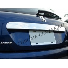 Накладка на крышку багажника (нерж.сталь) Peugeot 207