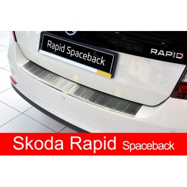 Накладка на задний бампер с загибом Skoda Rapid Spaceback (2012-) бренд – Avisa главное фото