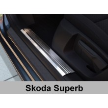Накладки на внутренние пороги Skoda Superb (2009-)