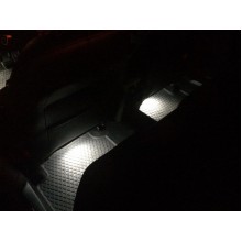Светодиодная лампа в подсветку ног BMW 5 F10