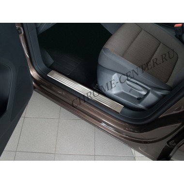 Накладки на внутренние пороги VW Tiguan бренд – Avisa главное фото